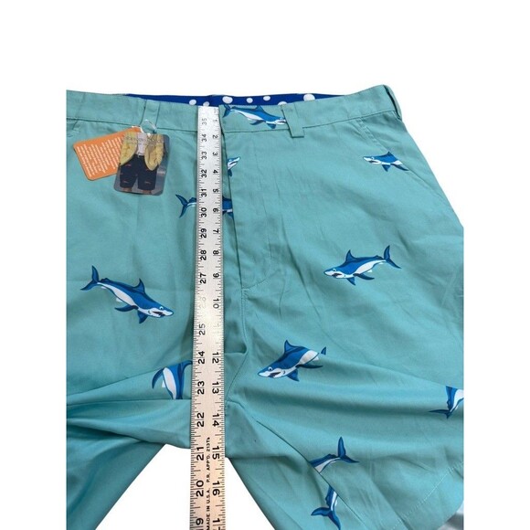 Bermuda Styles Shorts Light Blue Sharks AOP Men's Size 34 - 8" Inseam - Preppy - Picture 8 of 8